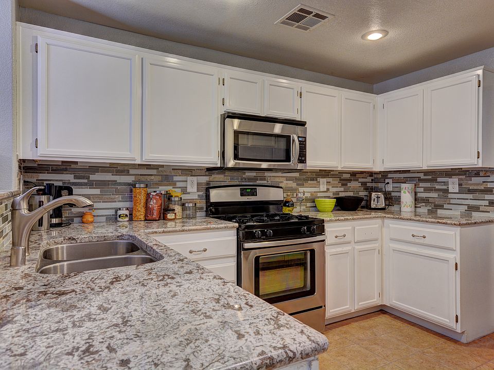 1st image of 10180 Deerfield Beach Ave Unit 103