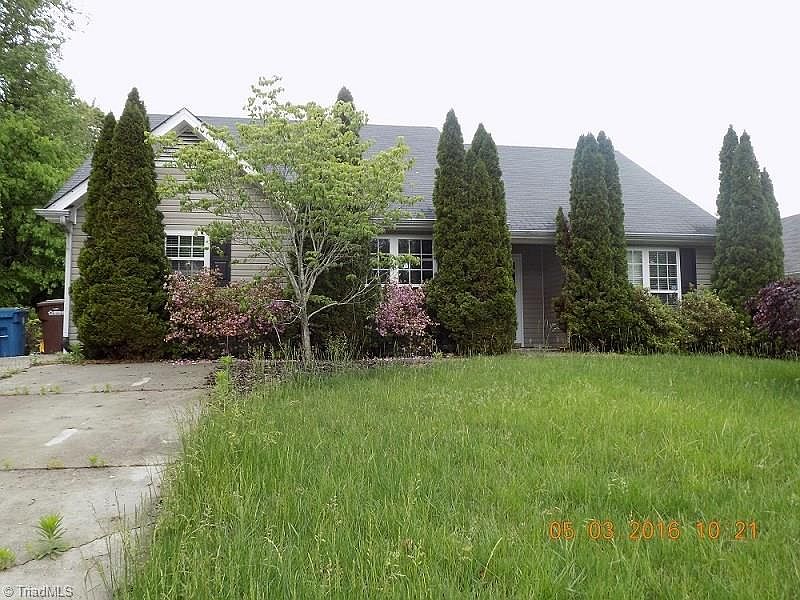 1st image of 1726 Hargrove Dr