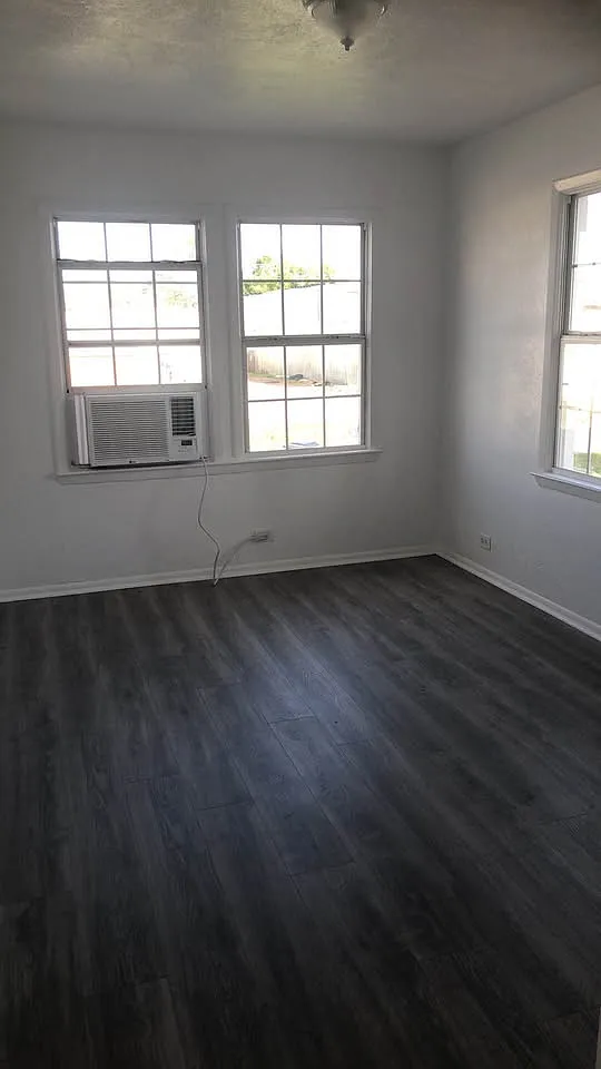 2 bed, 600 sqft, $1,250 — Photo 4