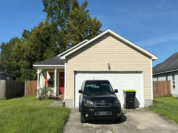 510 Mattocks Ave, Maysville, NC 28555