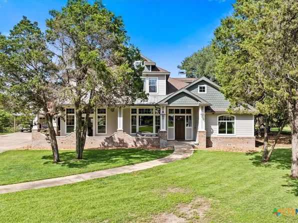 5 Horseshoe Trl, New Braunfels, TX 78132