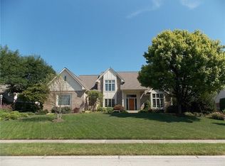 13762 Driftwood Dr, Carmel, IN 46033
