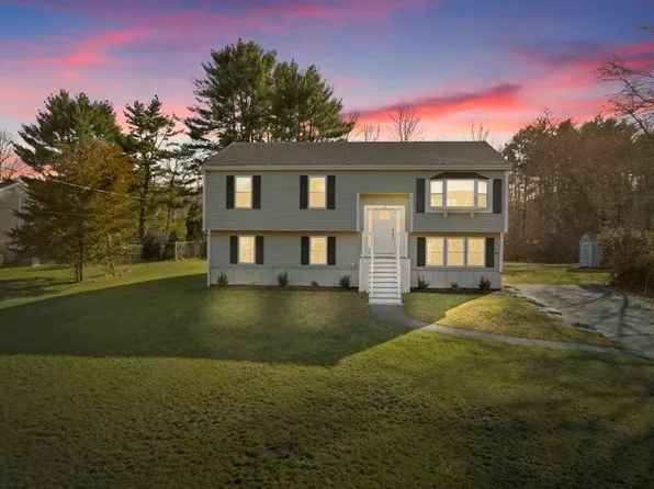 34 Pleasant St, East Bridgewater, MA 02333