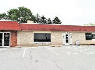 355 S 7th St, Akron, PA 17501