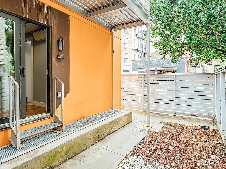 368 Throop Ave #1B — Photo 8