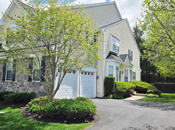 72 Longview Ln