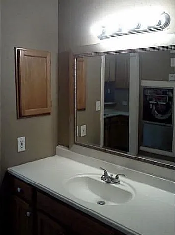 2815 Rio Grande St #102 — Photo 9