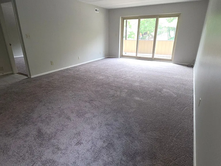 6215 5th Ave — Photo 9