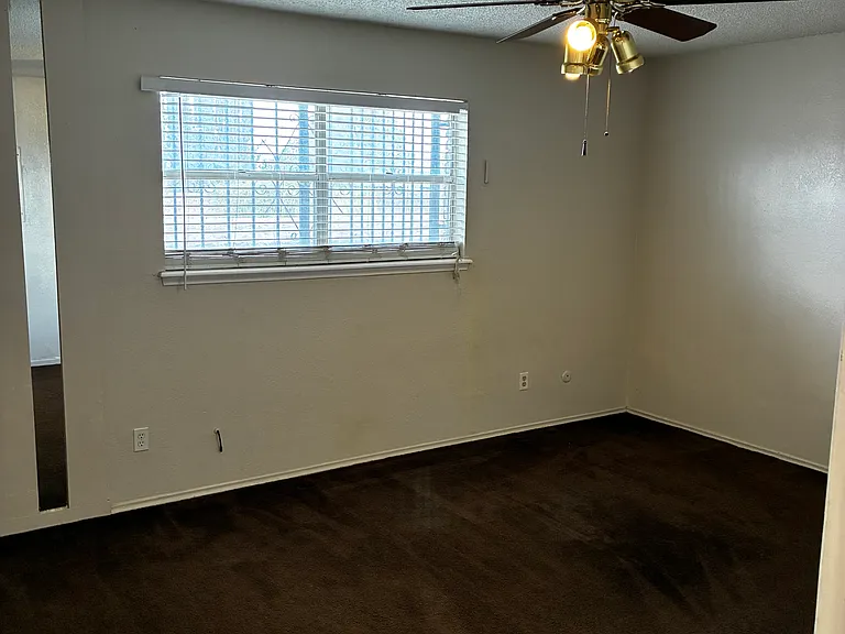 6700 Escondido Dr — Photo 6