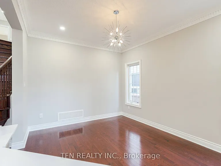 1648 Pennel Dr #UPPER — Photo 7