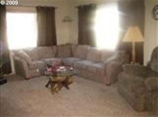 2420 Hickory Ave, Longview, WA 98632