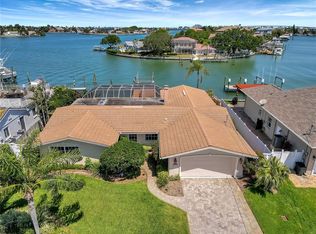 4523 Harbor Hills Dr, Largo, FL 33770