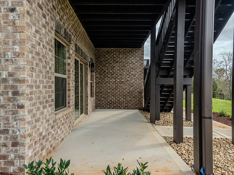 2931 Snow Pond Rd — Photo 30
