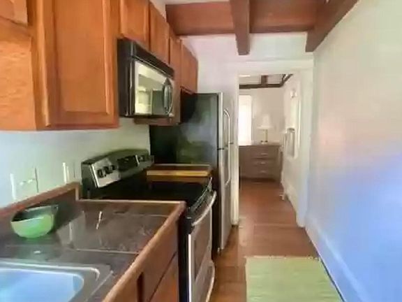 5th image of 16 Estey St
