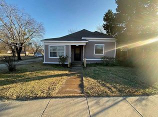 216 E Brockett St, Sherman, TX 75090