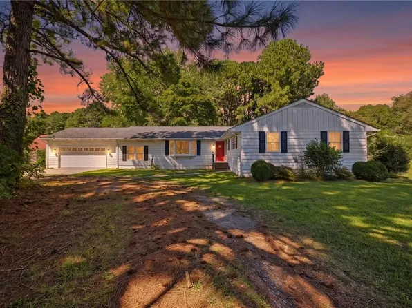 7931 Tidemill Rd, Hayes, VA 23072