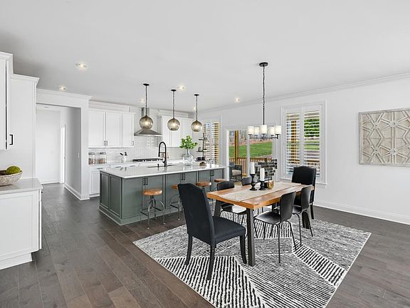 3rd image of 217 Artisan Park Dr
