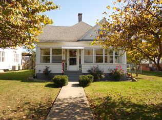 444 S 3rd St, Clinton, IN 47842