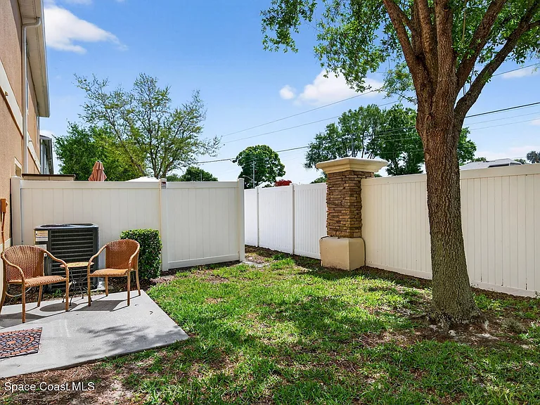 2515 Revolution St #103 — Photo 34