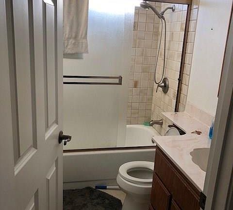 5th image of 491 Alameda Dr
