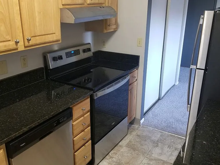 St. Clair Woods Apartments — Photo 67