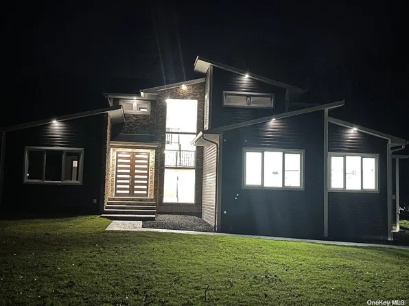 4 Lewis Lane, Bloomingburg, NY 12721