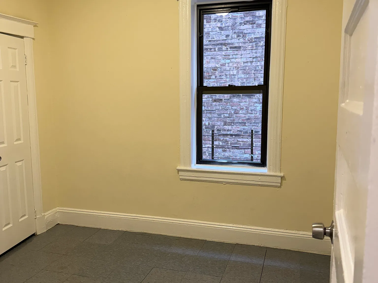 4 bed, 1200 sqft, $3,000 — Photo 3