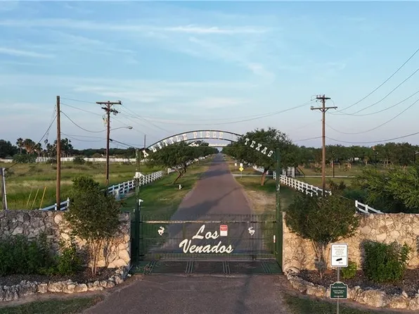 20320 Los Venados Dr, Edinburg, TX 78542