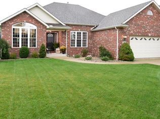 7423 104th Pl, Winfield, IN 46307