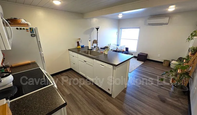 3947 E Calvary Rd #203 — Photo 2