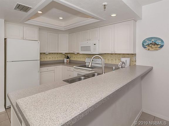 5th image of 4139 S Atlantic Ave APT B303