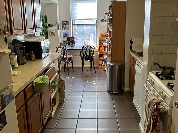 2nd image of 50 Manhattan Ave APT 2D