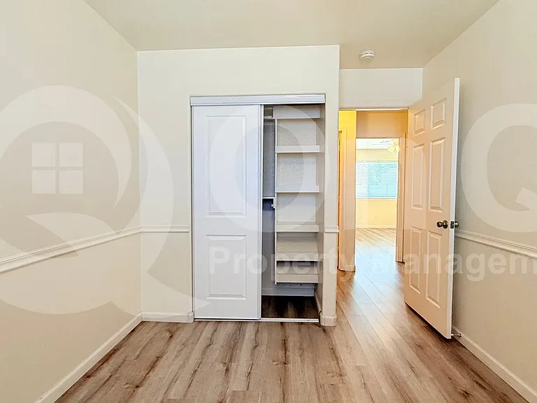 25 W 16th Ave — Photo 6
