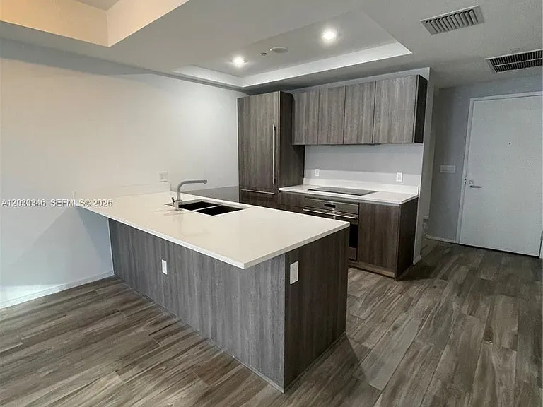 801 S Miami Ave #1502 — Photo 16