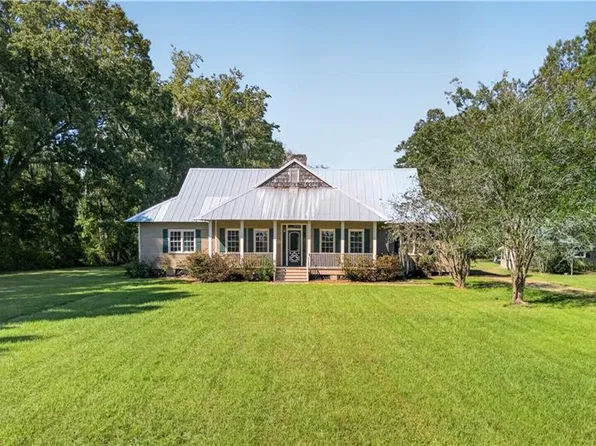 1862 Highway 22 W, Madisonville, LA 70447