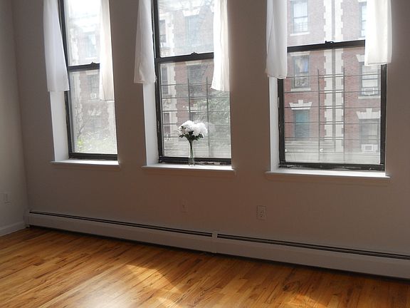 2nd image of 541 W 147th St #3