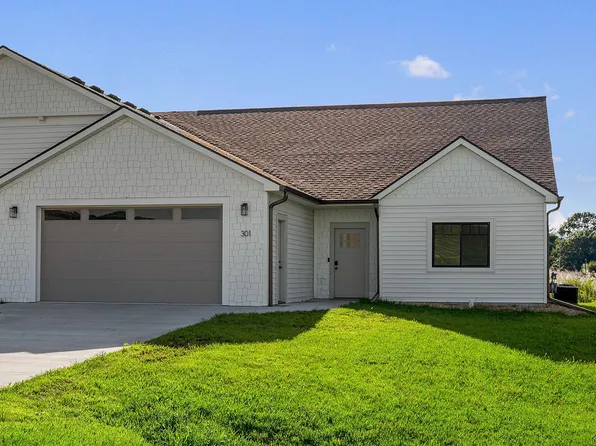301 Stoddard St, Houston, MN 55943
