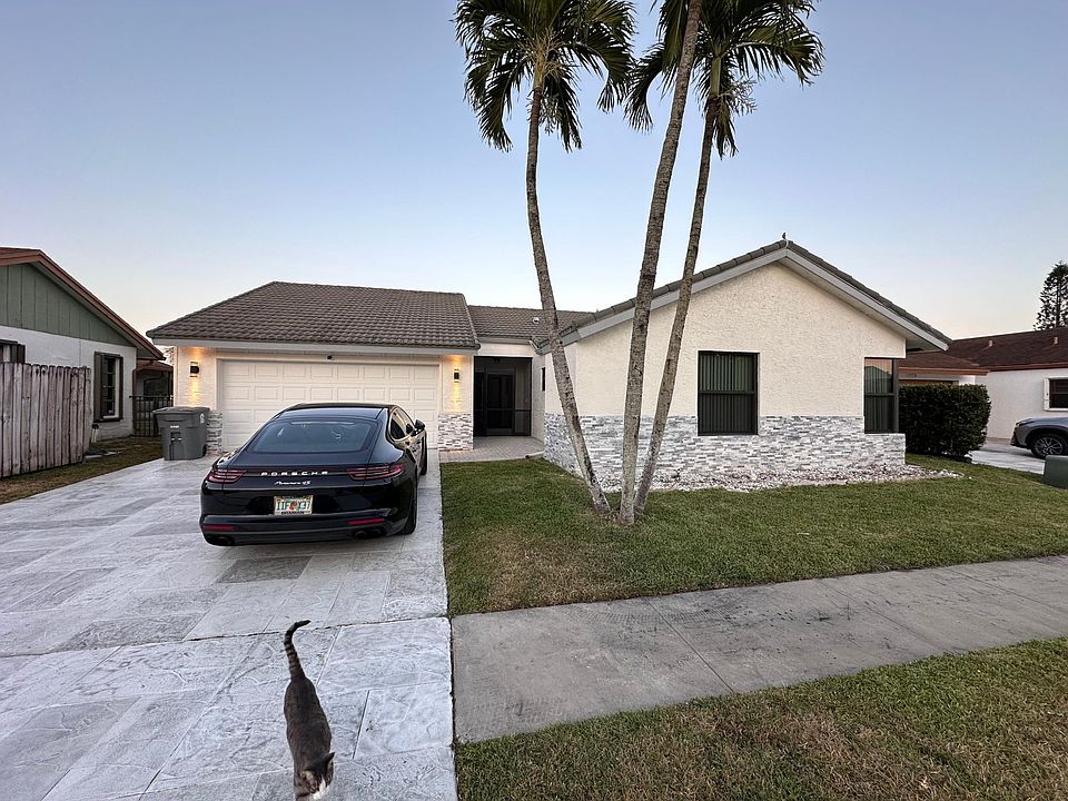 1st image of 21512 Summertrace Cir