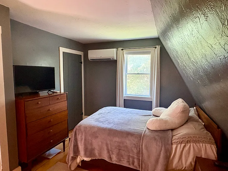 10 Rodman Ave #10A — Photo 9
