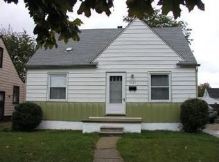 4667 S Hubbard St, Wayne, MI 48184