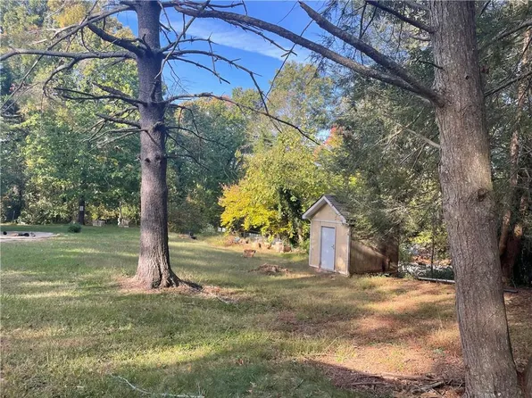 2442 Miller Dr #33, Gainesville, GA 30507