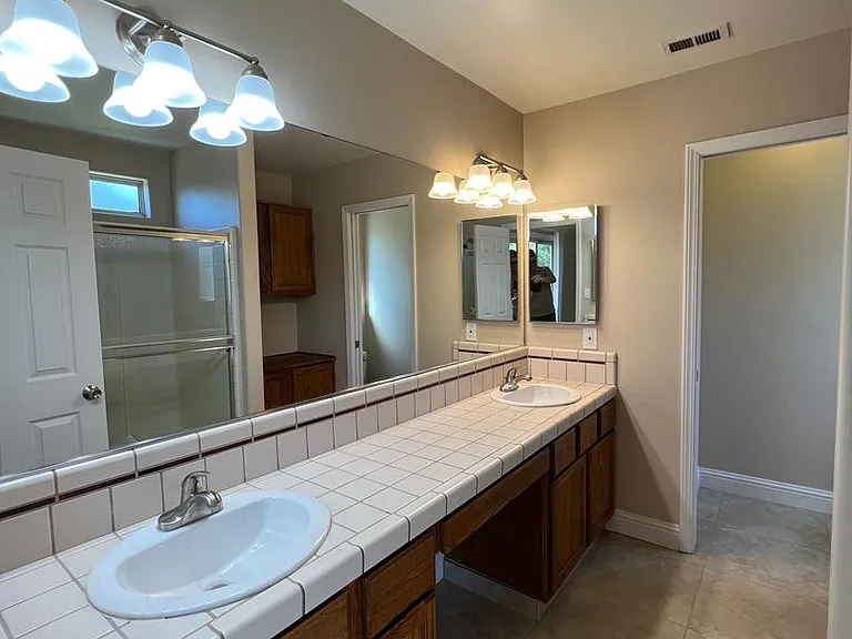 5504 Pine Canyon Dr — Photo 27