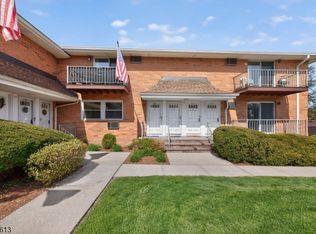 15 Cottage St BLDG 15 #11A, Midland Park Boro, NJ 07432