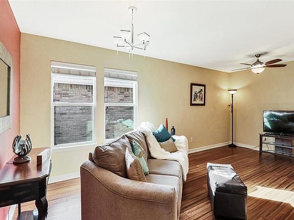 5th image of 6620 Saddleback Dr