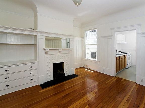 4th image of 2361 California St