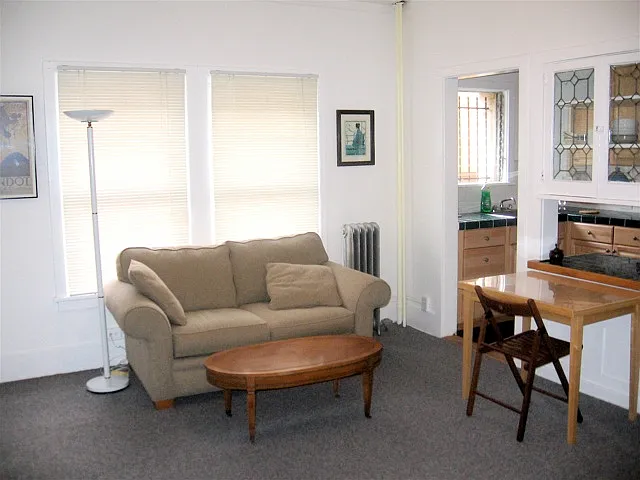 Nadine Apartments — Photo 9