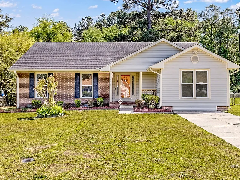 6837 Woodmark Dr — Photo 1