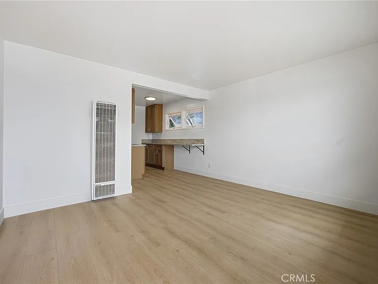 210 Cypress Dr — Photo 4