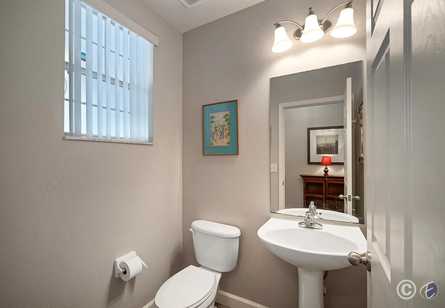 9722 Forestdale Court — Photo 4