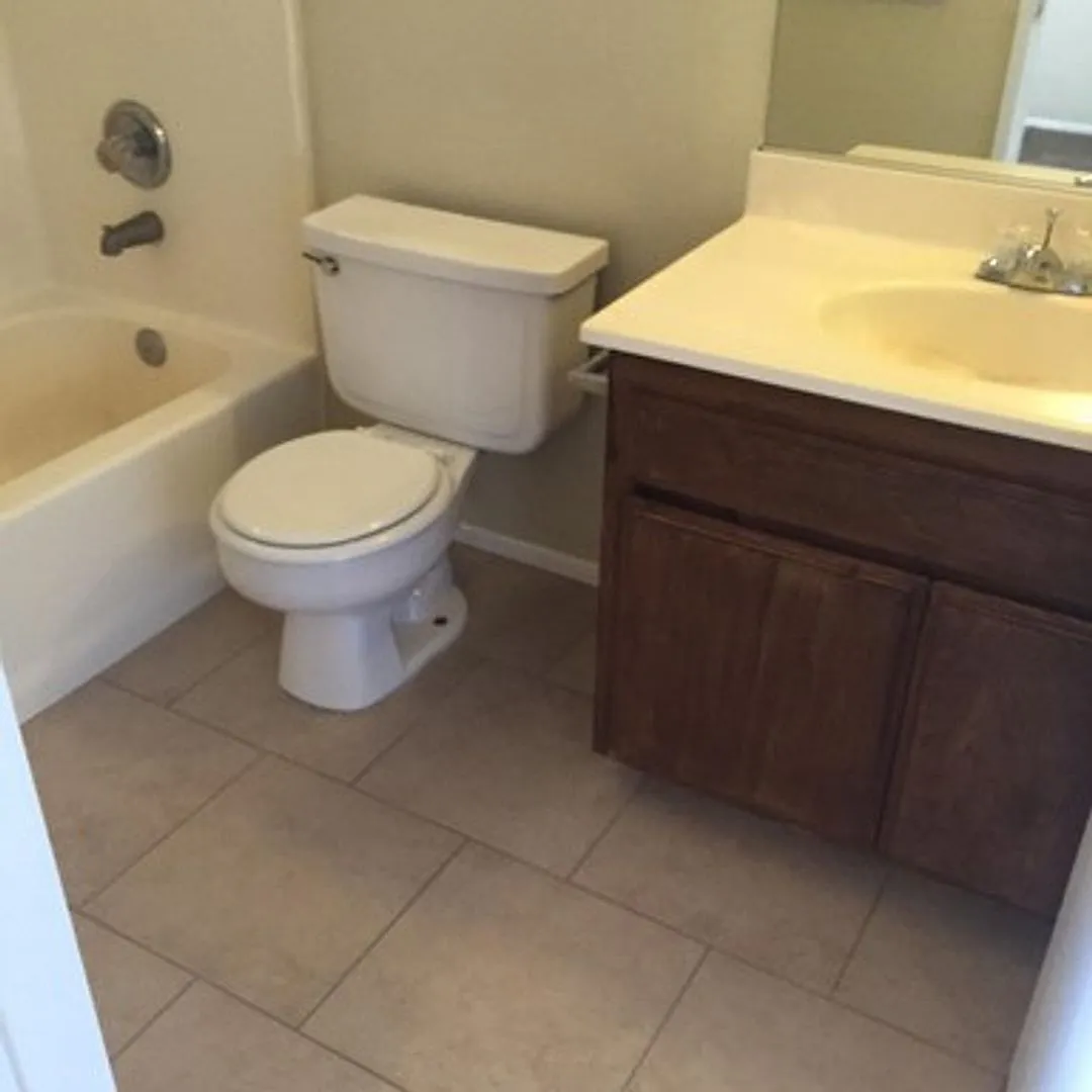 14015 Spruce St — Photo 3